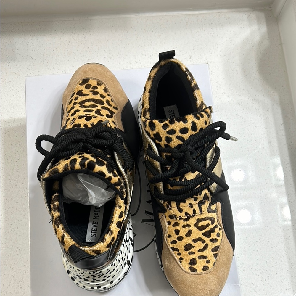 Steve Madden Cliff Animal 8.5